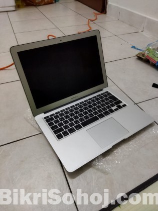 Apple MacBook Air 2015